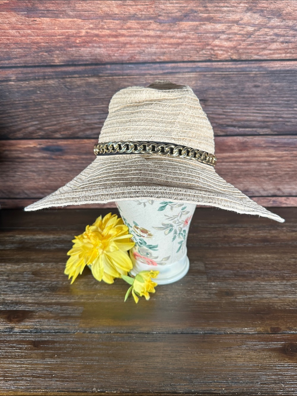 Aldo Beige Wide-Brim Straw Hat with Gold Chain Trim